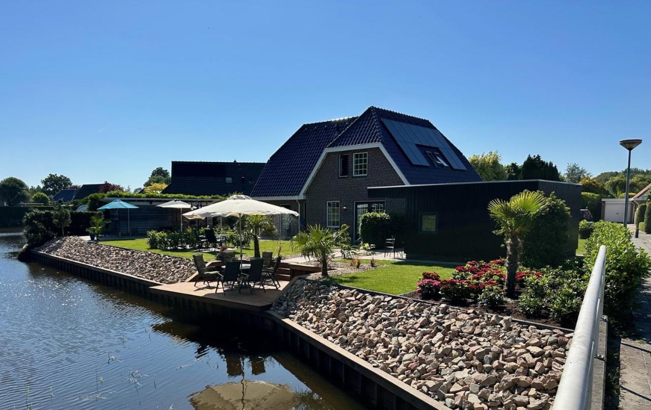 B&B De Wiekeborg Oude Pekela Exterior foto
