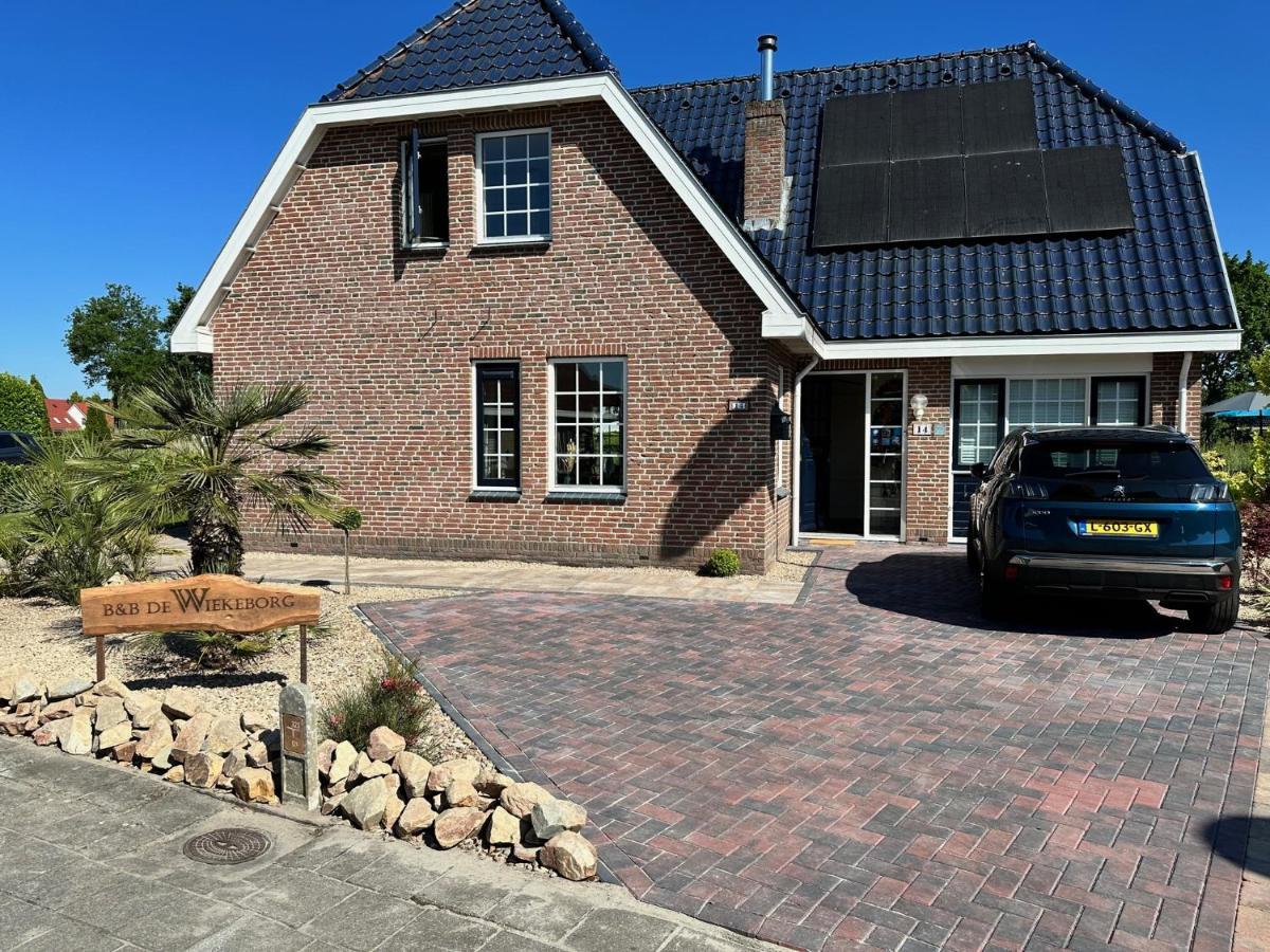 B&B De Wiekeborg Oude Pekela Exterior foto